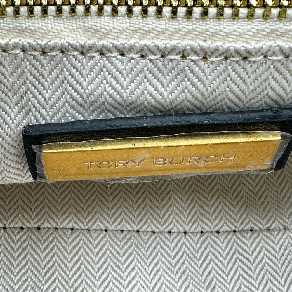 🆕TORY BURCH 🧿 NWT Kira Chevron Tweed Small Convertible Shoulder Bag, Tory Navy - Picture 11 of 14